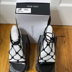 Nine West Black Net Design Heels